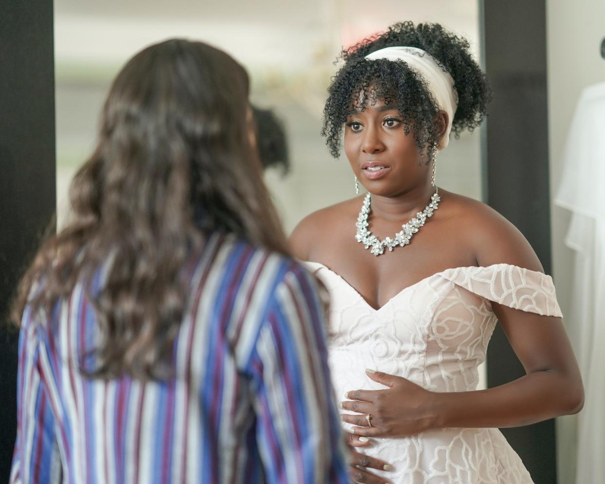 Sasha Compére in a scene from Freeform's "Single Drunk Female."