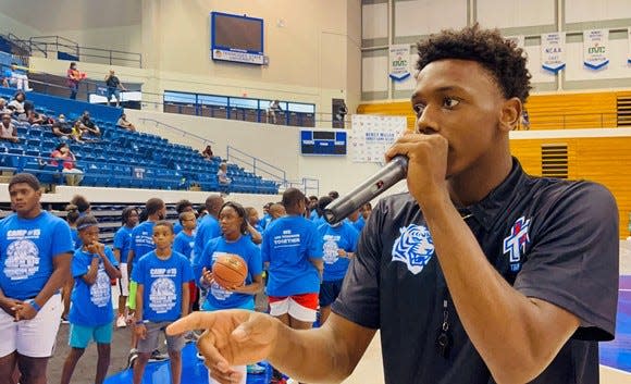 Incoming Tennessee State freshman Hercy Miller addressed the kids at his camp at Gentry Center in 2021.