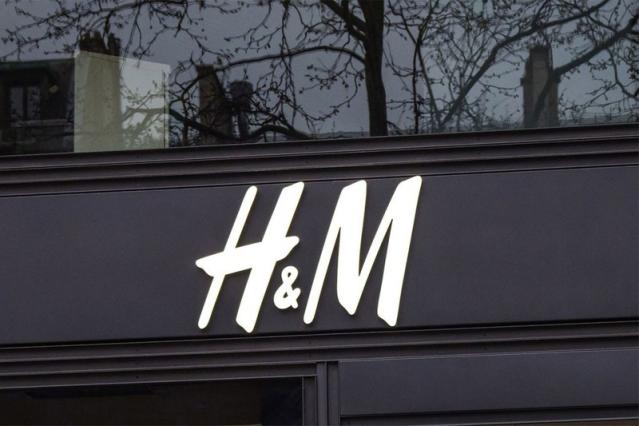Degrading' H&M swimwear ad cleared