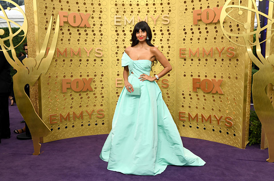 Jameela Jamil is a monochromatic vision at the 71st annual Emmy's. (Photo: Getty Images)