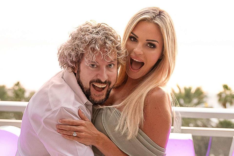 <p><a href="https://www.cameracrewtampa.com/meet-the-crew">Stormy and Jose Mendez</a></p> Survivor Alum Jonny Fairplay and Jessica Kendrick are Engaged