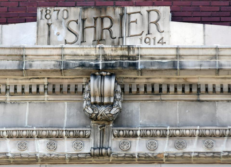 The French-Shrier Building at 32 N. Front St in downtown Wilmington.    [MATT BORN/STARNEWS]