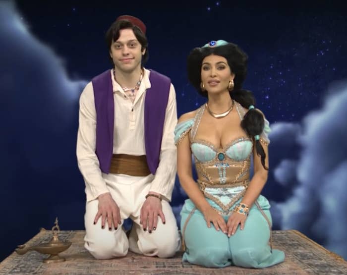 Pete and Kim as Aladdin and Jasmin on the magic carpet during a Saturday Night Live sketch