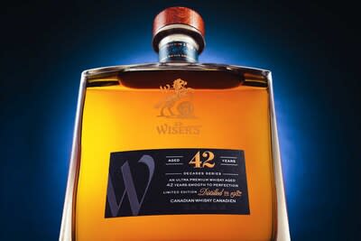 J.P. Wiser’s Launches 42-Year-Old Whisky as Part of Their Decades Series Release (CNW Group/Corby Spirit and Wine Communications)