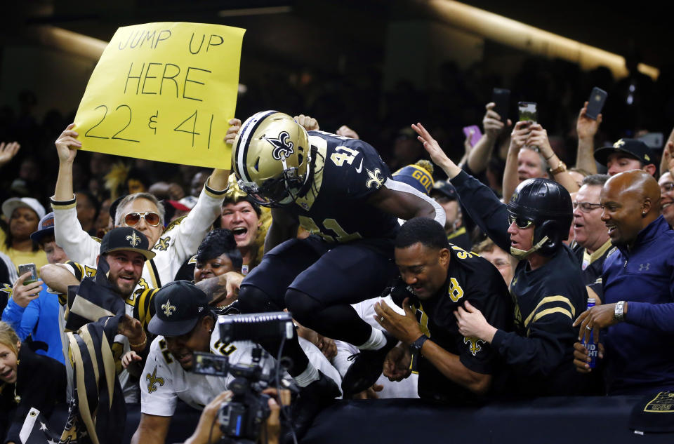 Running back Alvin Kamara should have plenty of incentive to have a big Week 17 as the New Orleans Saints aim to win the NFC South title. (AP Photo/Butch Dill)