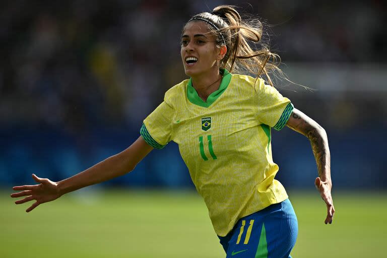 Brasil necesita ganar para avanzar de ronda; el seleccionado sudamericano suma tres puntos en los primeros dos partidos