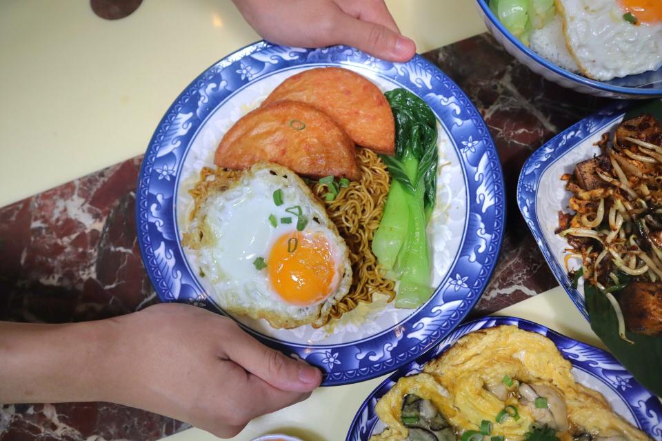 jiang cantonese tapas - luncheon meat instant noodles