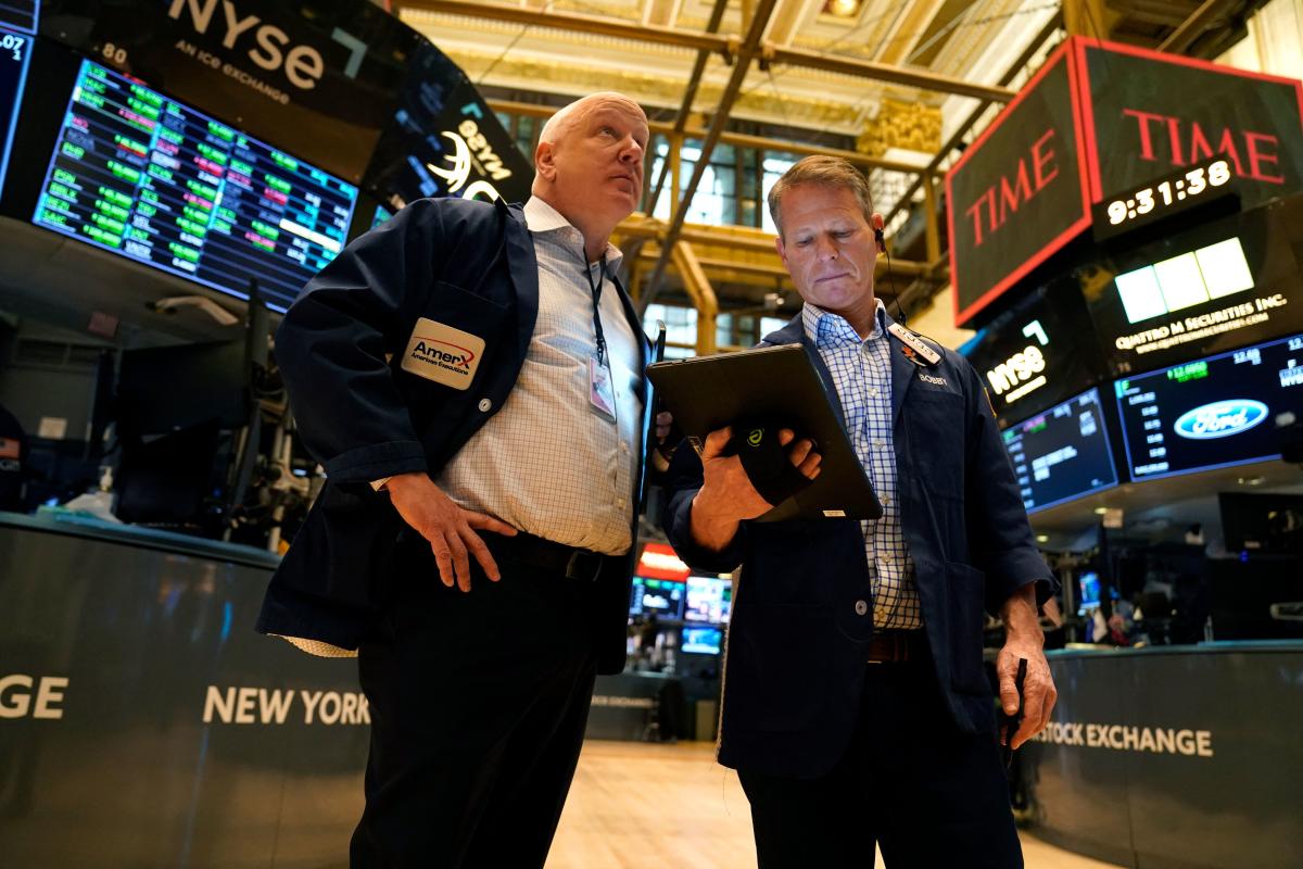 Die US-Futures stiegen und der Dow Jones hofft auf seinen achten Sieg in Folge, da die Hoffnungen auf eine Zinssenkung wachsen
