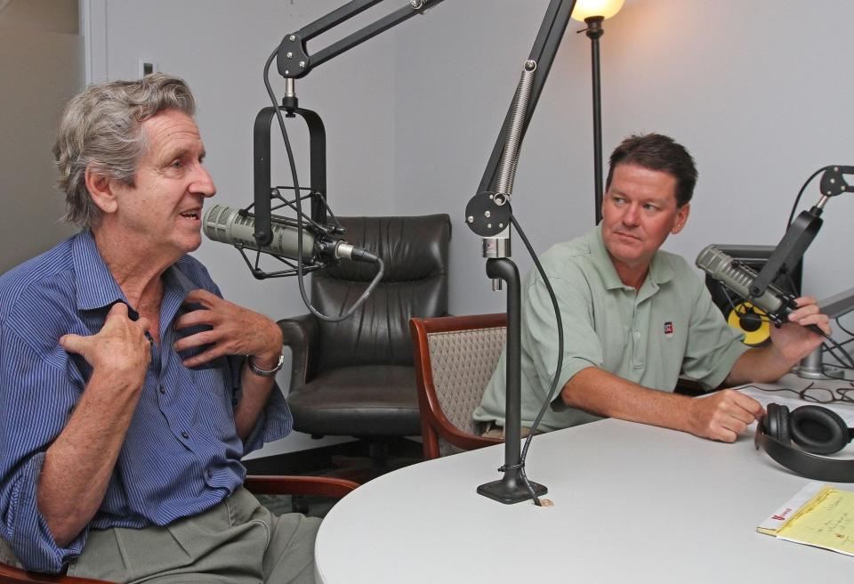 Bill Reynolds, left, then a Journal sports columnist, and former Journal sports writer Kevin McNamara talk about basketball during a podcast in 2017.