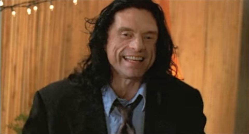 tommy wiseau in the room 2003
