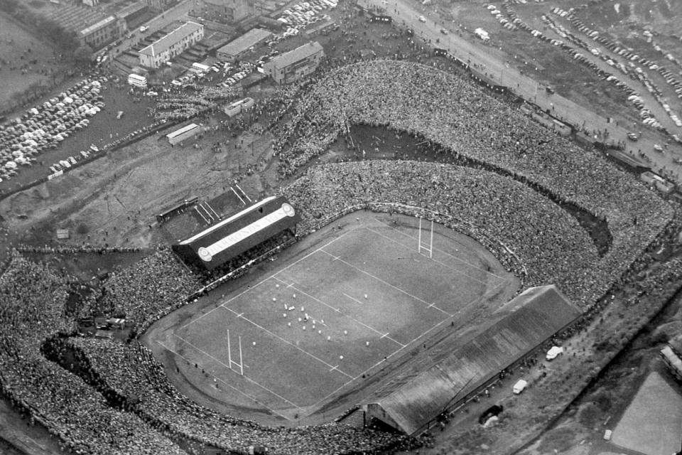 Scene of the 1954 Challenge Cup Final replay at Odsal Stadium, Bradford