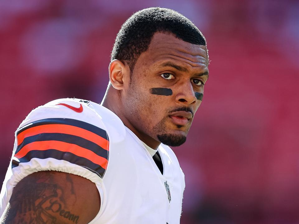 Deshaun Watson #4 of the Cleveland Browns looks on before the game against the Washington Commanders at FedExField on January 1, 2023 in Landover, Maryland