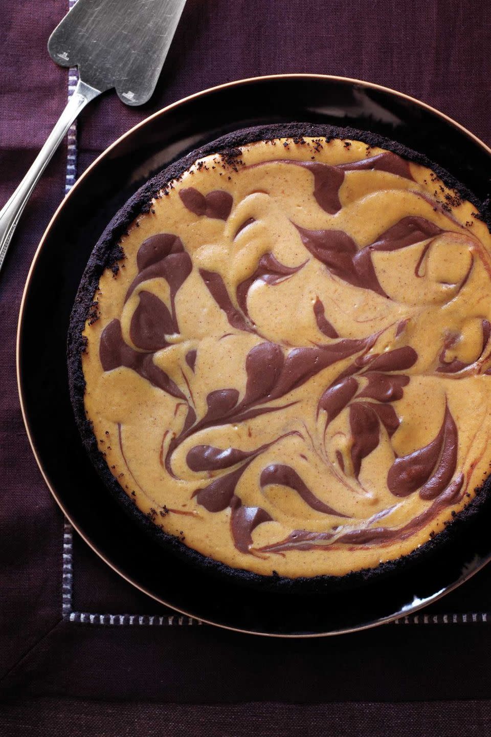 Swirled Pumpkin and Chocolate Cheesecake