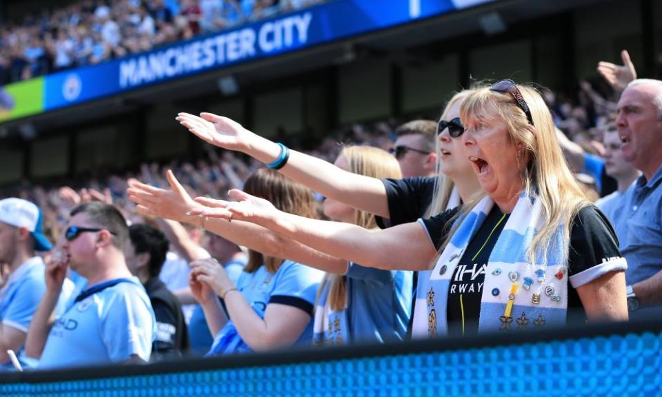 Manchester City fans ‘spent the final minutes howling for the ball to be hoofed out of danger’