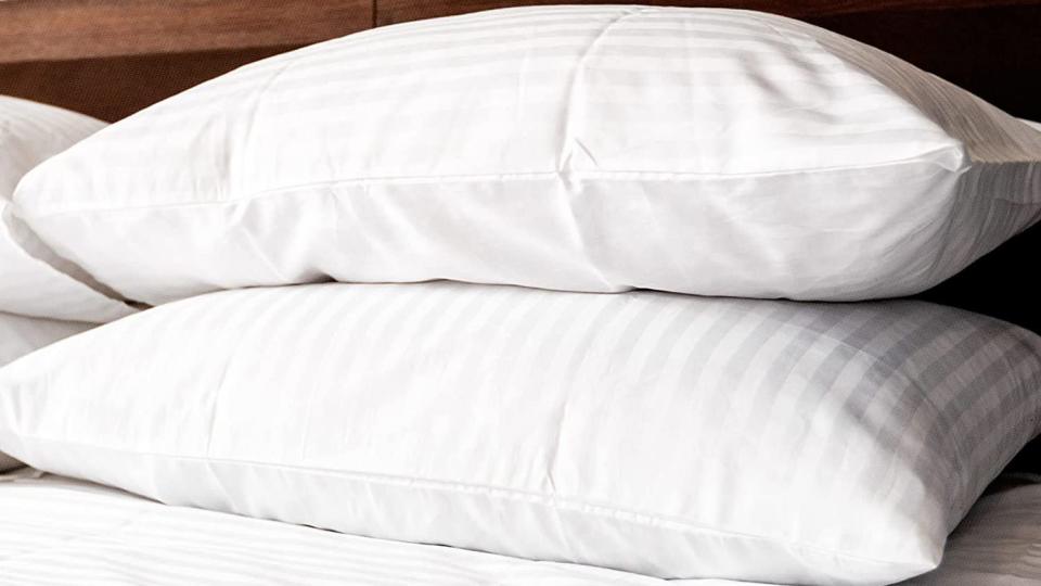 Luxury bed pillows
