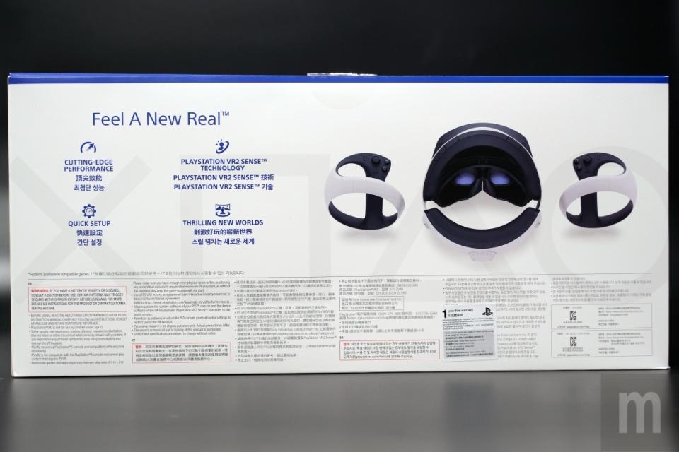 ▲盒裝背面可看見「Feel A New Real」標語，說明PlayStation VR2主要特性