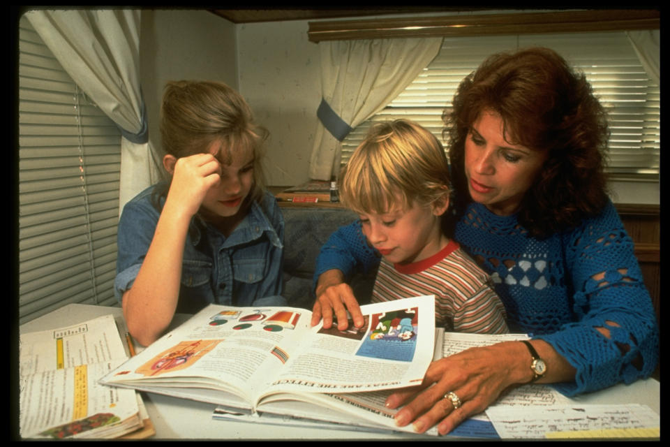 Macaulay Culkin;Leah Girolami;Anna Chlumsky