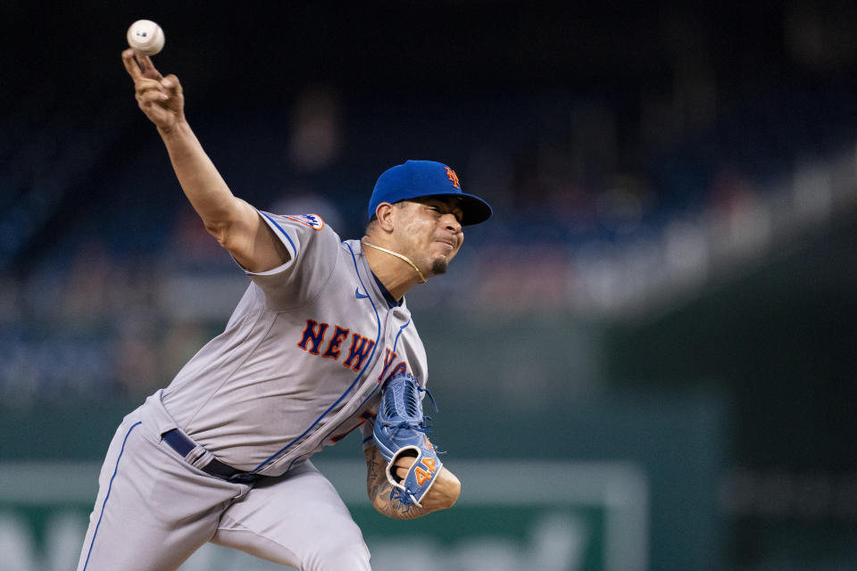 New York Mets starting pitcher Jose Butto delivers during the second inning of a baseball game against the Washington Nationals, Wednesday, Sept. 6, 2023, in Washington. (AP Photo/Stephanie Scarbrough)