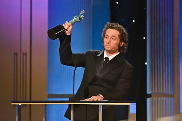 Jeremy Allen White accepts the Outstanding Performance by a Male Actor in a Comedy Series award for "The Bear" onstage at the 29th Annual Screen Actors Guild Awards held at the Fairmont Century Plaza on Feb. 26, 2023, in Los Angeles.<p><a href="https://www.gettyimages.com/detail/1247520658" rel="nofollow noopener" target="_blank" data-ylk="slk:Michael Buckner/Getty Images;elm:context_link;itc:0;sec:content-canvas" class="link ">Michael Buckner/Getty Images</a></p>