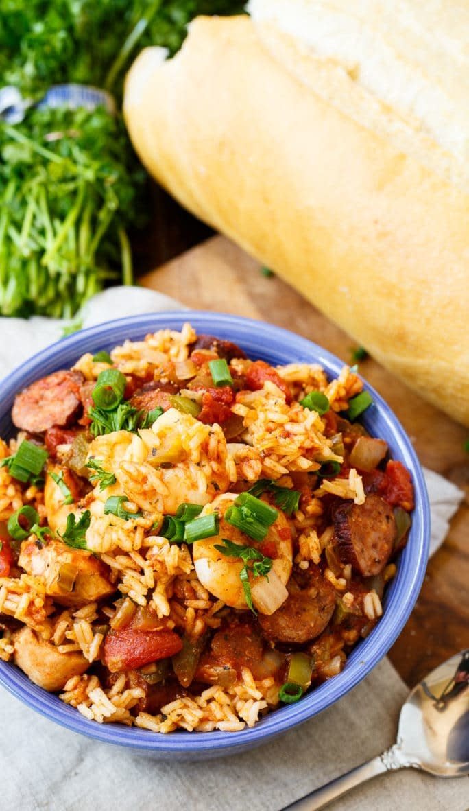 <strong>Get the <a href="http://spicysouthernkitchen.com/slow-cooker-jambalaya/" target="_blank">Slow Cooker Jambalaya recipe</a> from Spicy Southern Kitchen</strong>