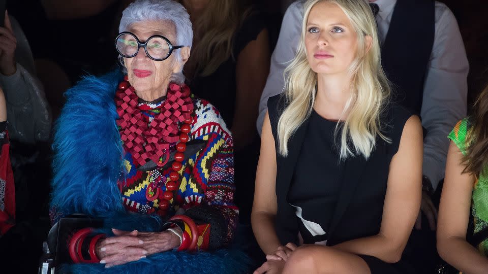 Apfel front row at New York Fashion Week with model Karolina Kurkova in 2016. - Michael Stewart/WireImage/Getty Images