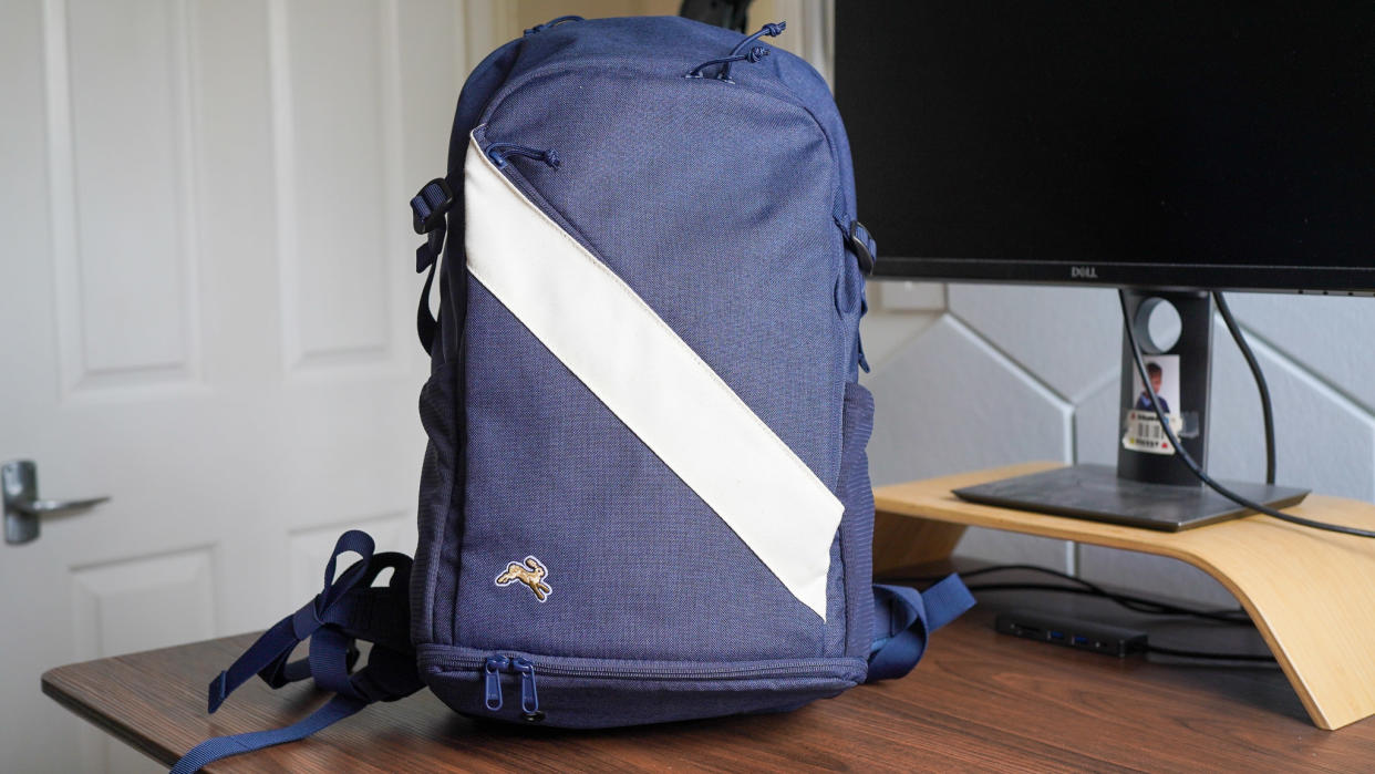  Tracksmith Olmsted Pack review. 