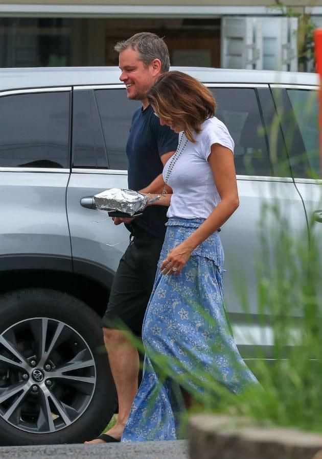 Matt Damon and his wife were looking very relaxed on their Byron Bay vacay, visiting good friends Chris Hemsworth and Elsa Pataky. Source: Media-Mode