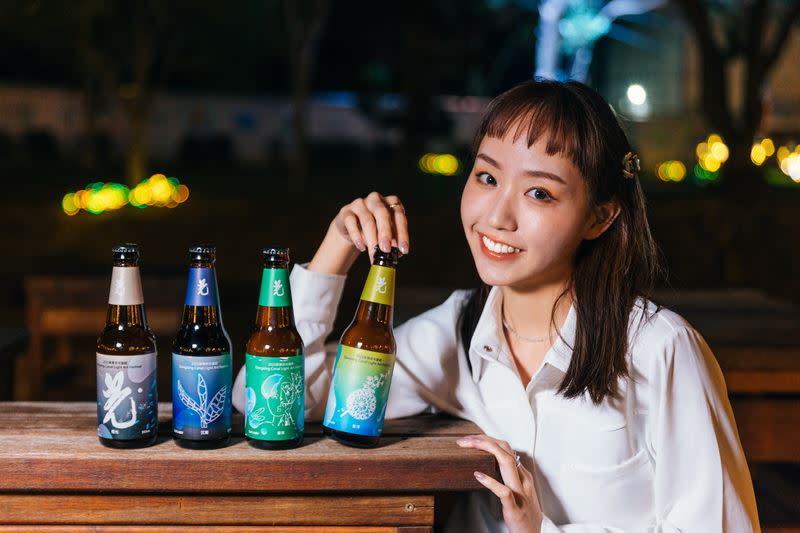 東興圳光藝節明日抽出40位幸運得主，送出與金色三麥合作的紀念啤酒。   圖：新竹縣政府文化局／提供