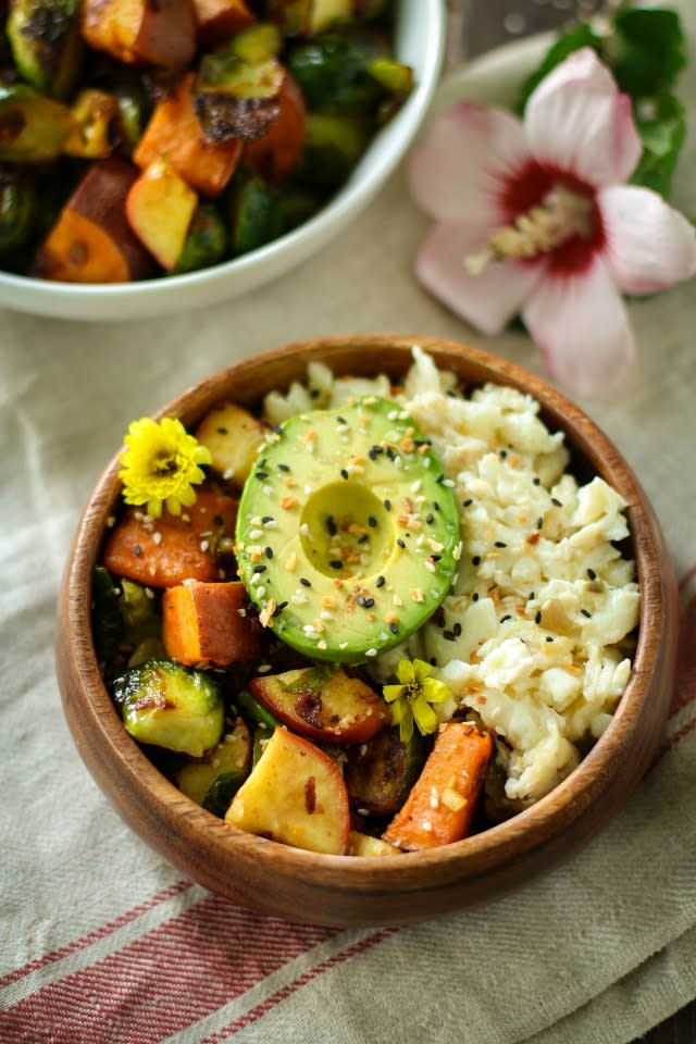 Paleo Sweet Potato Breakfast Hash Bowl