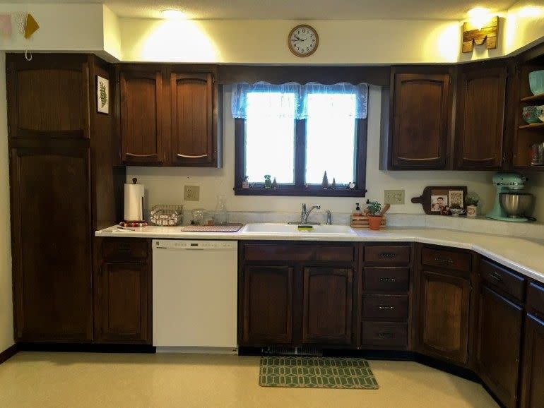 Before: Chalk Paint Kitchen Cabinet Renovation