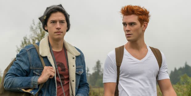 Riverdale mid-season 2 premiere delivers sibling shocker for Betty Cooper