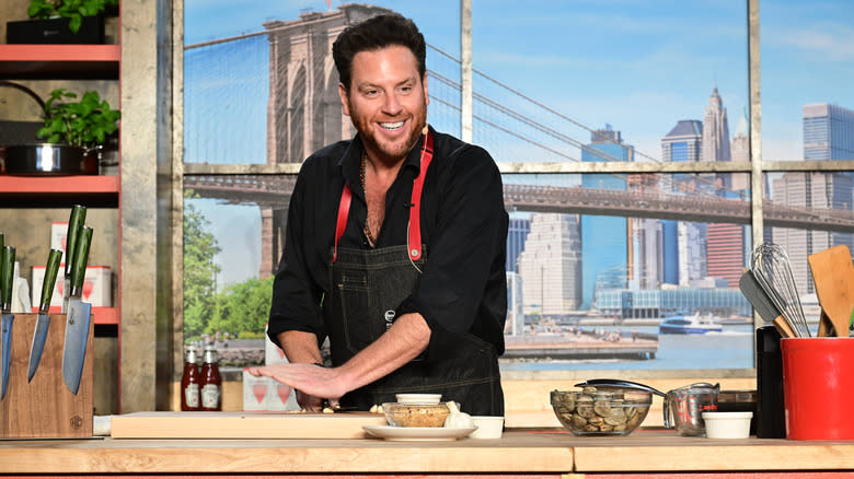 Scott Conant understands how to prepare onions -- and has little tolerance for those who don't.