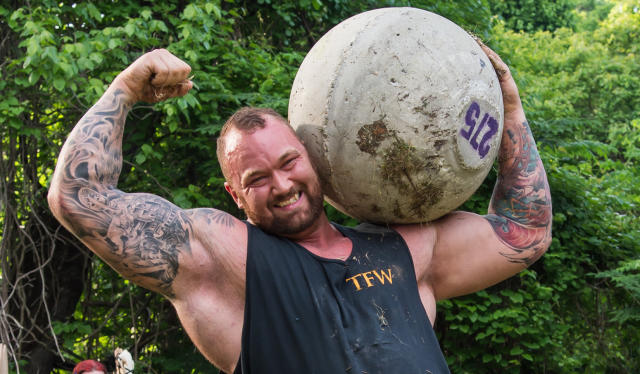 The 400-pound actor who plays 'The Mountain' on 'Game of Thrones