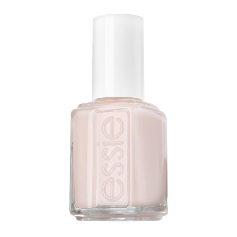 2011: Essie Allure