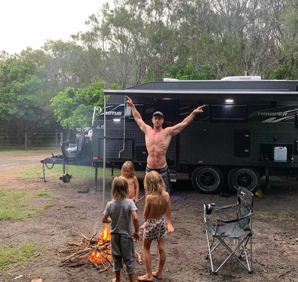 <p>Elsa Pataky/Instagram;Chris Hemsworth</p>