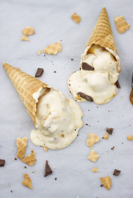 No-Churn Caramel Cone Ice Cream from Orchids + Sweet Tea