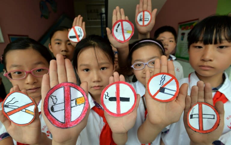 Students support World No Tobacco Day at a primary school in Handan, northern China's Hebei province in 2016