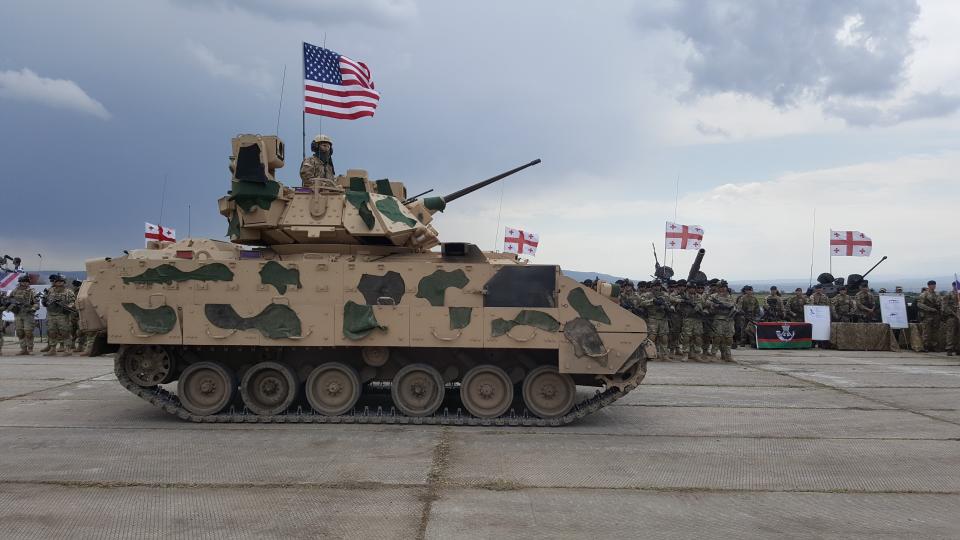 When a Bradley Fighting Vehicle, similar to the one pictured above, overturned early Sunday, three U.S. soldiers were killed. (Photo: Anadolu Agency via Getty Images)