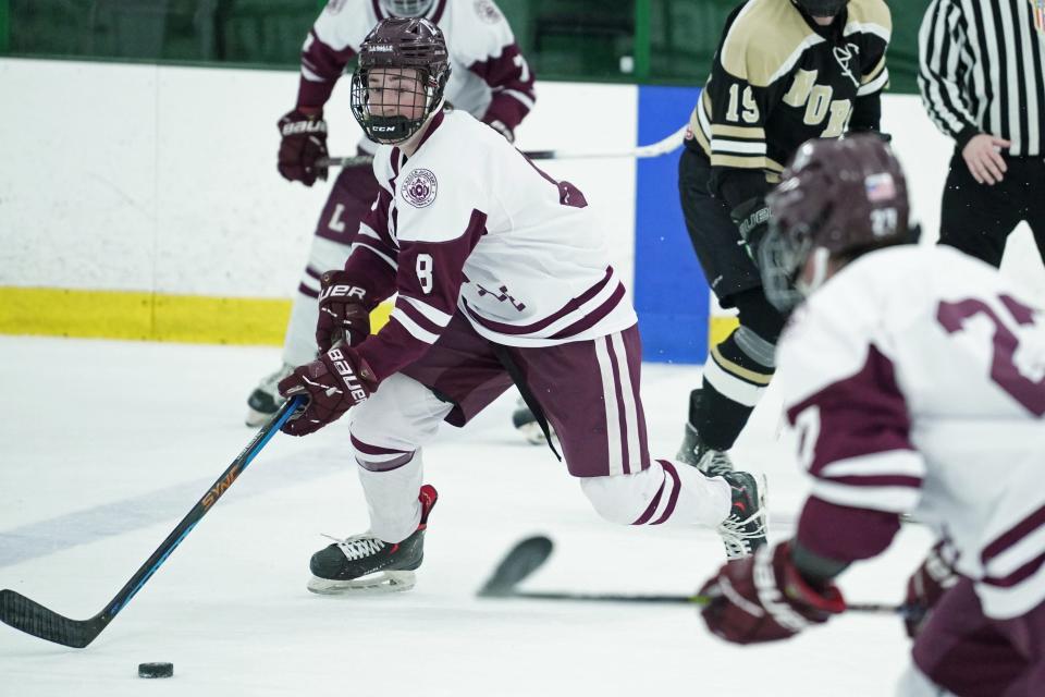 Ronan Peterson and the La Salle hockey team wasn't content with its 2-0 first-period lead on Friday and put the game away with incredible execution in the second period against North Kingstown.