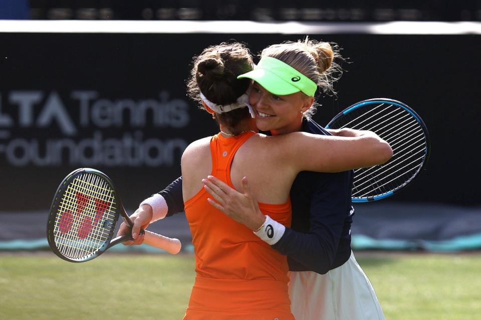 Harriet Dart (right) celebrates victory with partner Maia Lumsden (Getty Images for LTA)