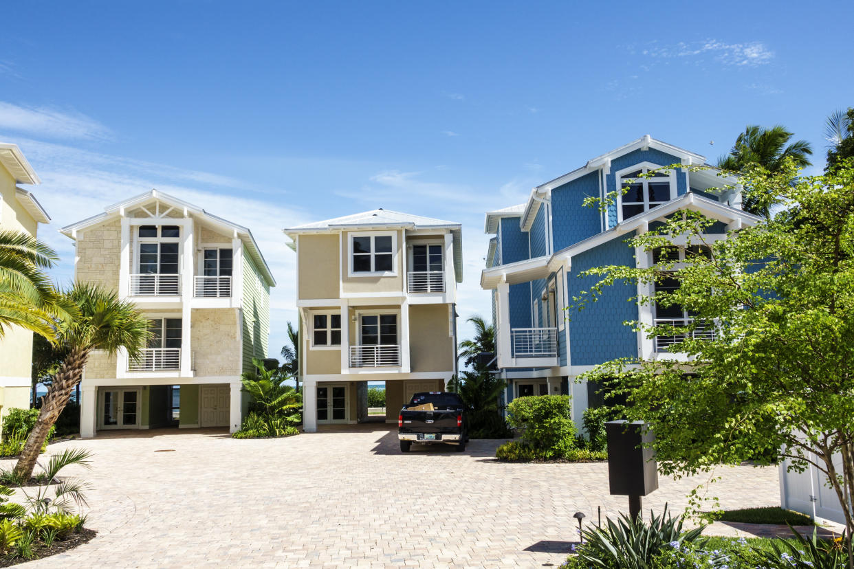 Florida Keys, Lower Matecumbe Key, Islamorada, New housing Tarpon Point. (Photo by: Jeffrey Greenberg/Universal Images Group via Getty Images)