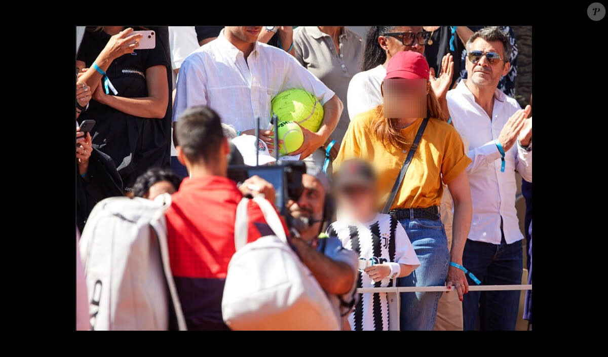 <p dir="ltr"><span>Le fils d'une célèbre actrice fan de Novak Djokovic</span></p>
<div><span> </span></div>
Valérie Donzelli en tribunes lors des Internationaux de France de tennis de Roland Garros 2023 à Paris, France. © Cyril Moreau/Bestimage - © BestImage, CYRIL MOREAU / BESTIMAGE