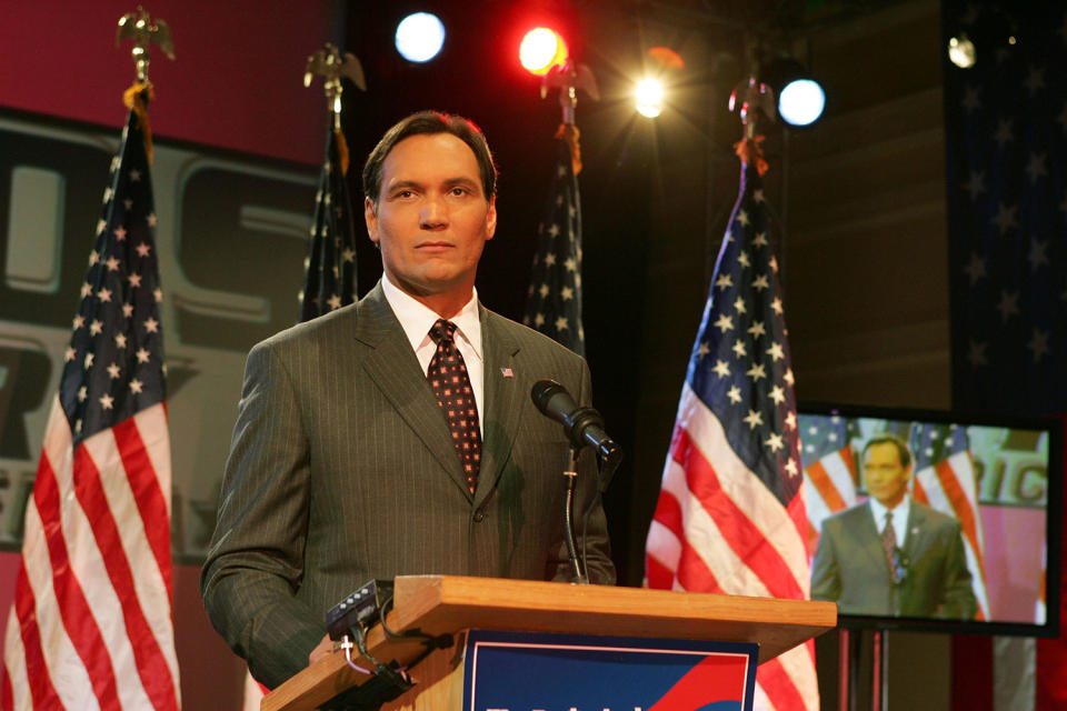 The West Wing Season 07 – Episode 17 ‘Election Day Part 2’ Medium shot of Jimmy Smits as Matt Santos standing at podium. (© Warner Bros. Entertainment, Inc.)