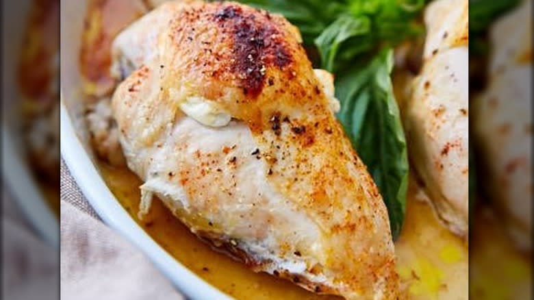 Baked chicken with goat cheese