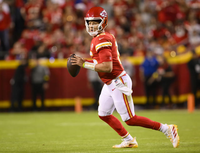 AFC quarterback Patrick Mahomes of the Kansas City Chiefs (15) during the  first half of the Pro Bowl NFL football game, Sunday, Feb. 6, 2022, in Las  Vegas. (AP Photo/Rick Scuteri Stock