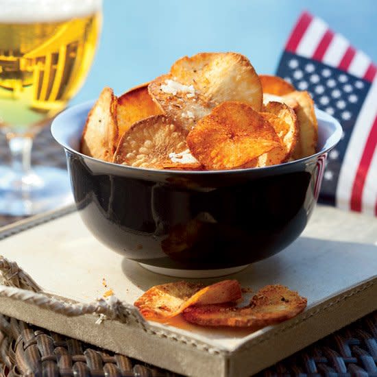 Chile-Cheese Yucca Chips