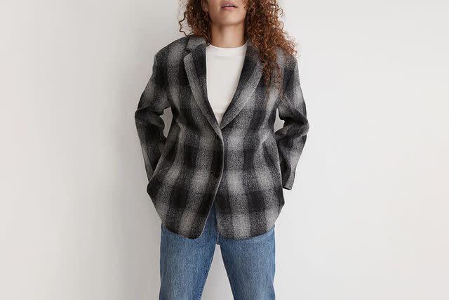 <p>Madewell</p>