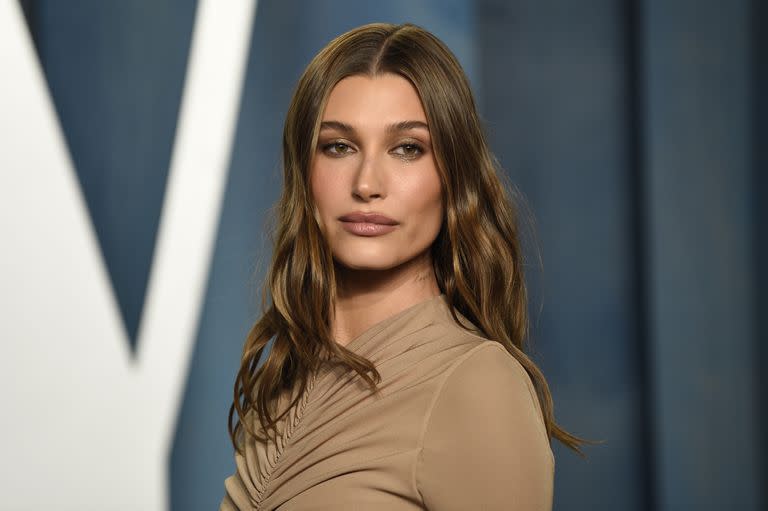 El antiguo look de Hailey Bieber en el 2022 (Foto Evan Agostini/Invision/AP, archivo)