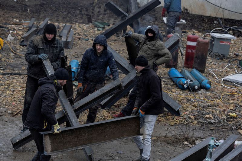 Russia's invasion of Ukraine continues in Kyiv