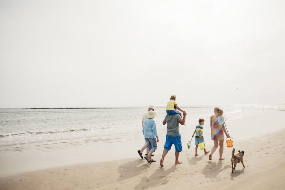 Finding space and fun for a multigenerational family vacation is possible